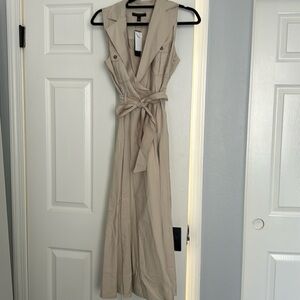 Banana Republic Factory Cream Long Dress/Vest Size 2